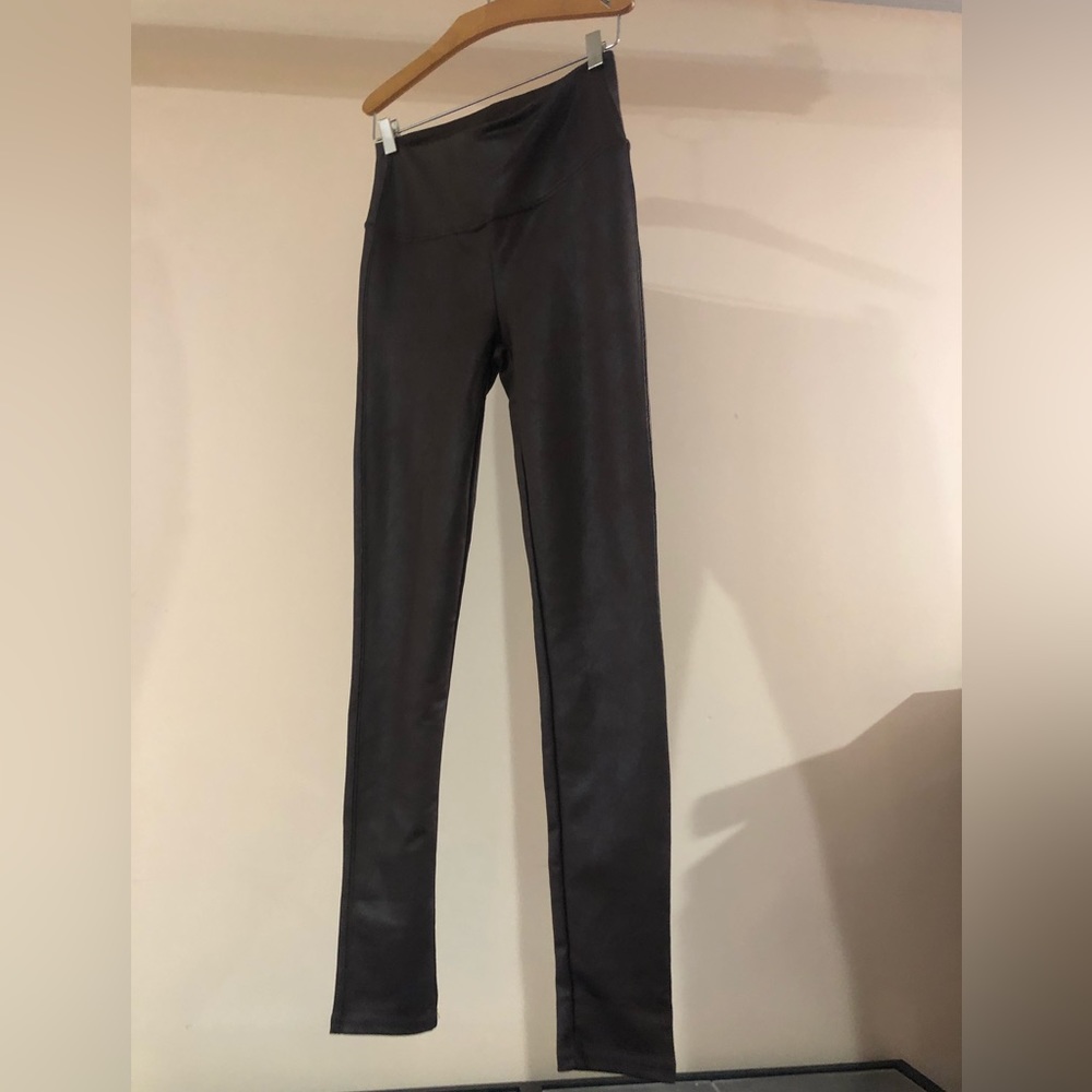 BRAND NEW brown leggings
